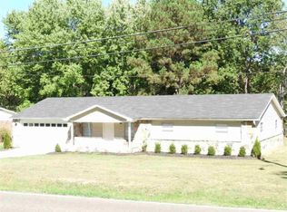 619 Blythe Ferry Rd NE, Cleveland, TN 37312