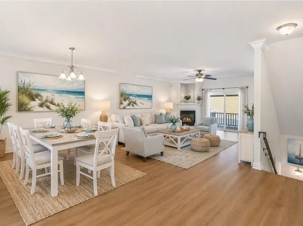 984 W Ocean View Ave, Norfolk, VA 23503