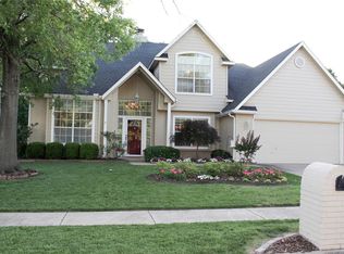 1912 S Aster Ave, Broken Arrow, OK 74012