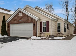 6877 Riding Trail Dr, Canal Winchester, OH 43110