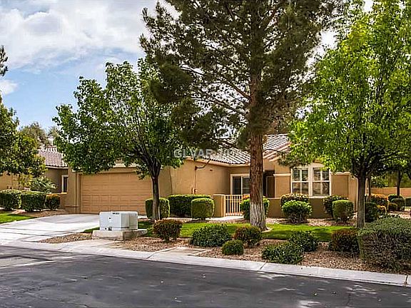 2nd image of 2549 Springville Way