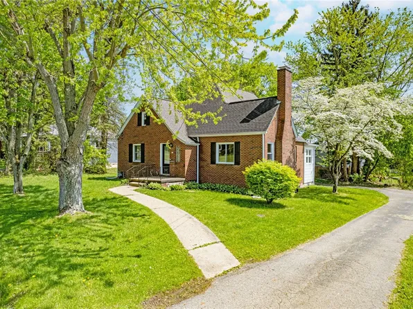 219 W Meyer Ave, New Castle, PA 16105