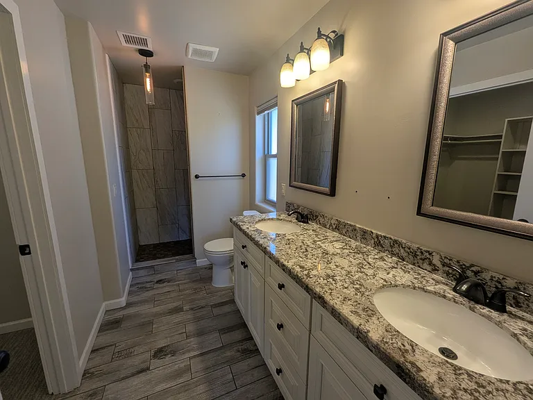 103 N Lariat Way — Photo 11