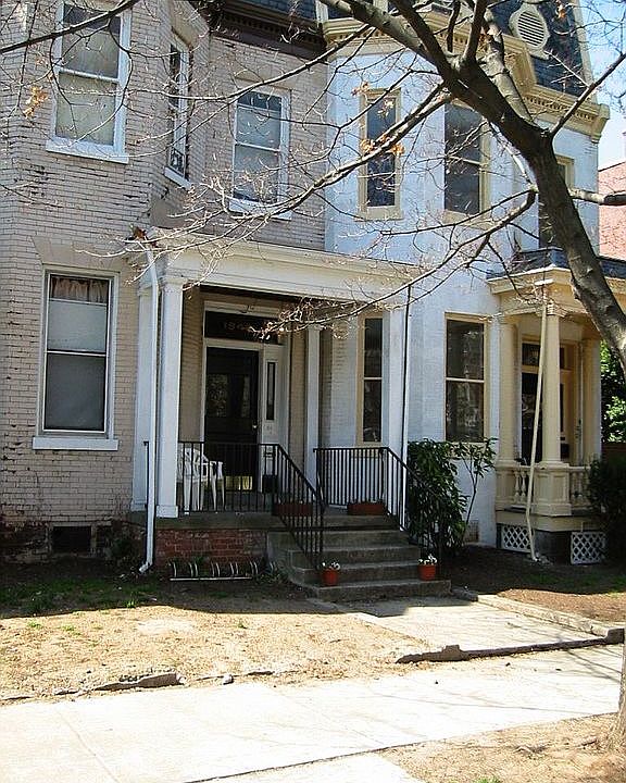 2nd image of 1845 W Grace St