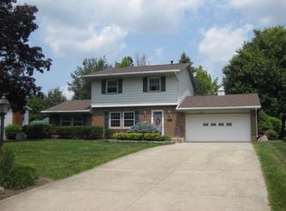 1030 Champagne Dr, Marion, OH