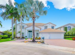 1702 Victoria Pointe Cir #0, Fort Lauderdale, FL 33327