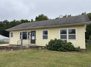 601 W Madison St, Madison, KS 66860