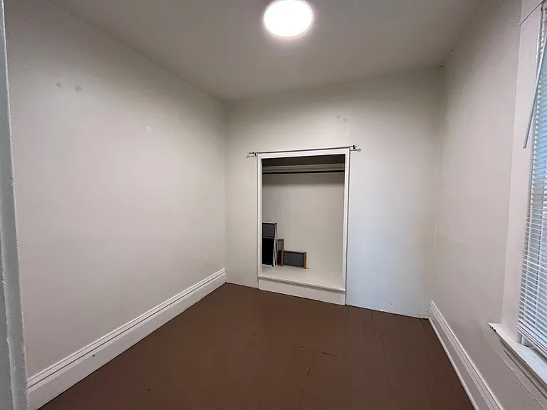 616 N State St #2 — Photo 8