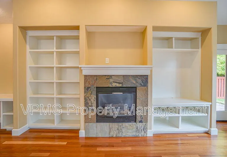 1403 SE 194th Pl — Photo 20