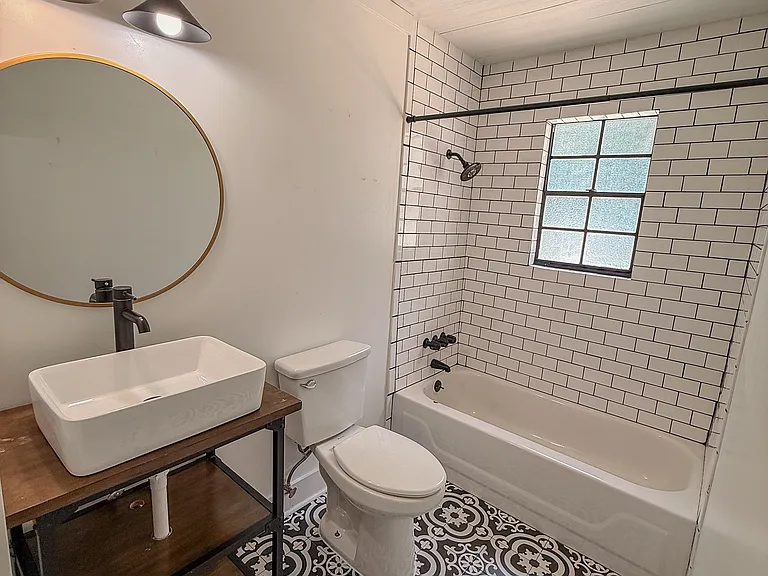 4093 E Johnson Ave — Photo 11