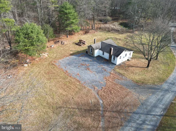 41 Riegel Ln, Kempton, PA 19529