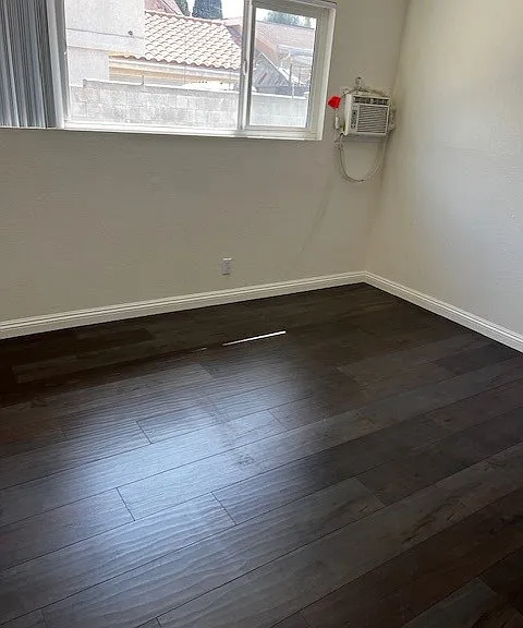 8036 Whitmore St — Photo 10