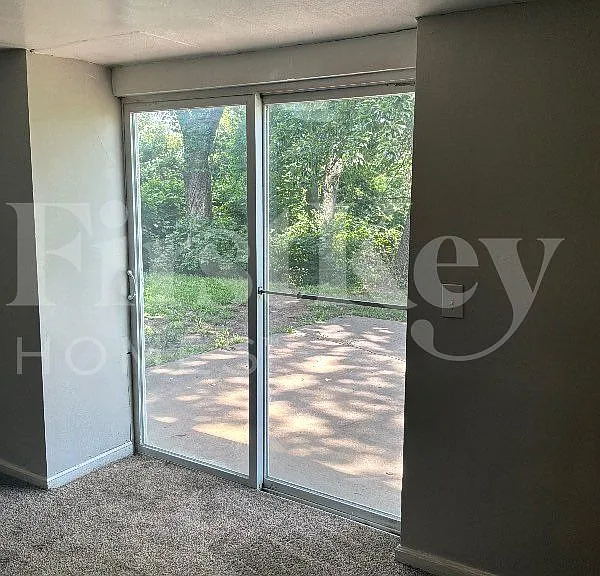9807 Drury Ave — Photo 5