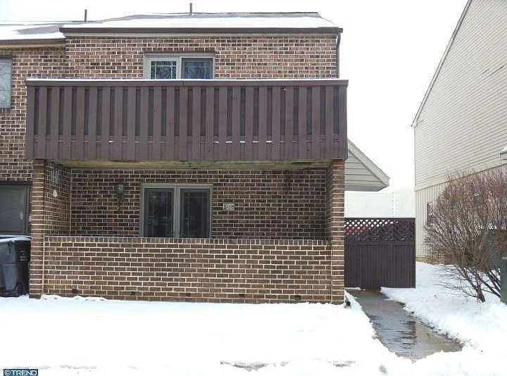 30 Markel Rd — Photo 1