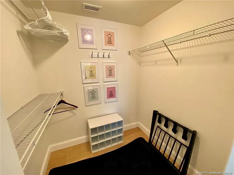 815 NW Flagler Ave #204 — Photo 18