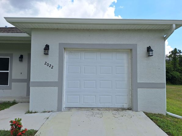 2022 Dorion St