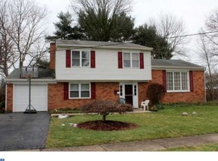 3 Lawnside Dr, Lawrence Township, NJ 08648