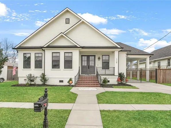 1728 Esteban St, Arabi, LA 70032