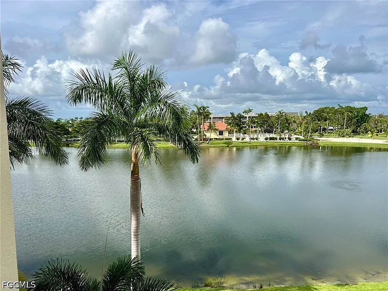 20061 Sanibel View Cir #204 — Photo 36