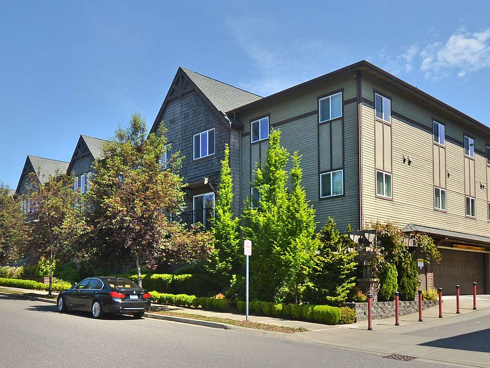 1st image of 1736 10th Ave NE #C107