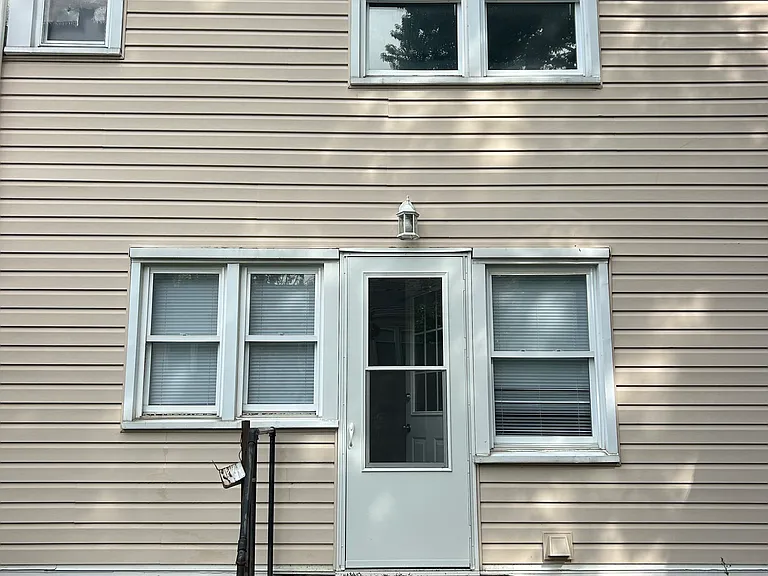 100-21C Midland Hts — Photo 7