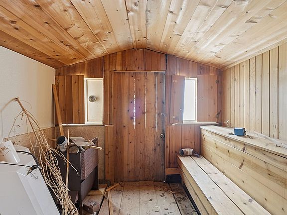 5th image of 6179 Falkenbury Rd