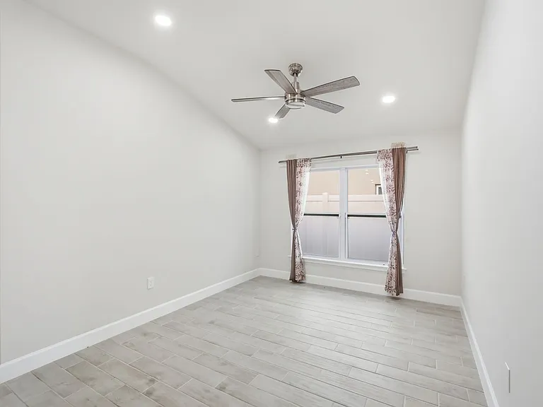 12945 Ogden Glade Rd — Photo 6