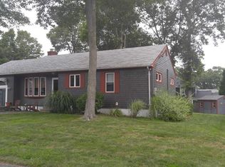 162 Hemlock St, Fall River, MA 02720