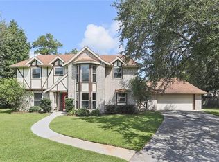 102 W Durham Dr, Slidell, LA 70461