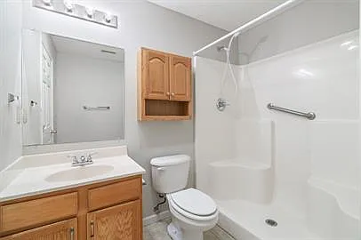 2450 Town Creek Rd W #E9 — Photo 16