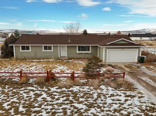 389 Thoroughbred Dr, Spring Creek, NV 89815