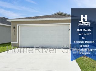 2012 Golden Beak Dr, Eagle Lake, FL 33839