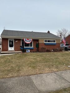 28644 Dover St, Livonia, MI, 48150
