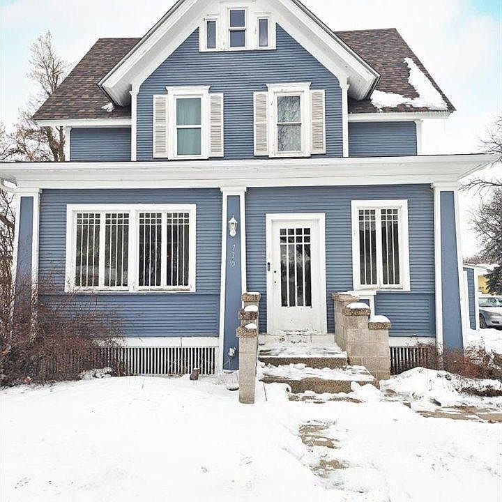 1st image of 730 1st Ave