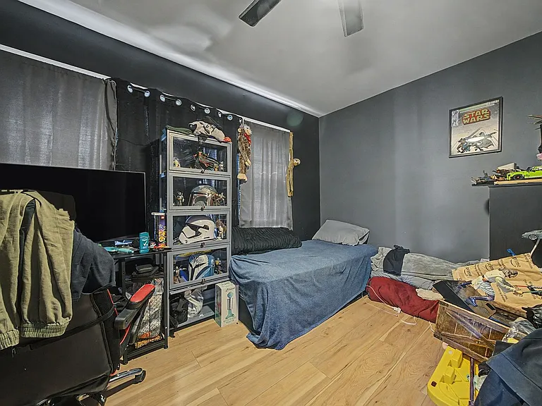 2206 N Kostner Ave #2 — Photo 8