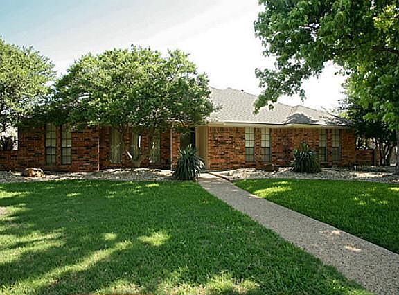 2nd image of 2505 Fountain Head Dr