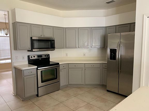 2nd image of 2809 Safe Harbor Dr