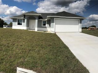 4008 8th St SW, Lehigh Acres, FL 33976