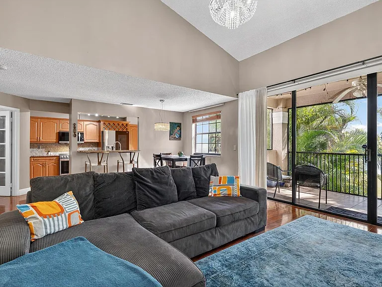 301 SW 158th Ter #204 — Photo 3