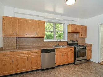 Sold by Robert E. Hill 