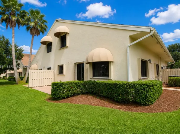 10213 NW 33rd St, Sunrise, FL 33351