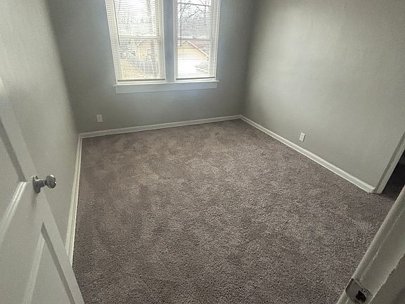 3rd image of 3208 N Capitol Ave