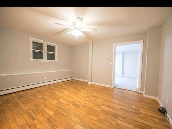 Living Room: with Doorway to Kitchen