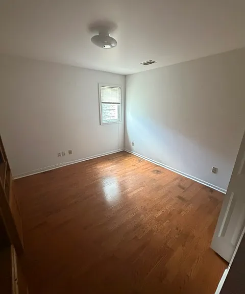 1542 Blossom St SE — Photo 17