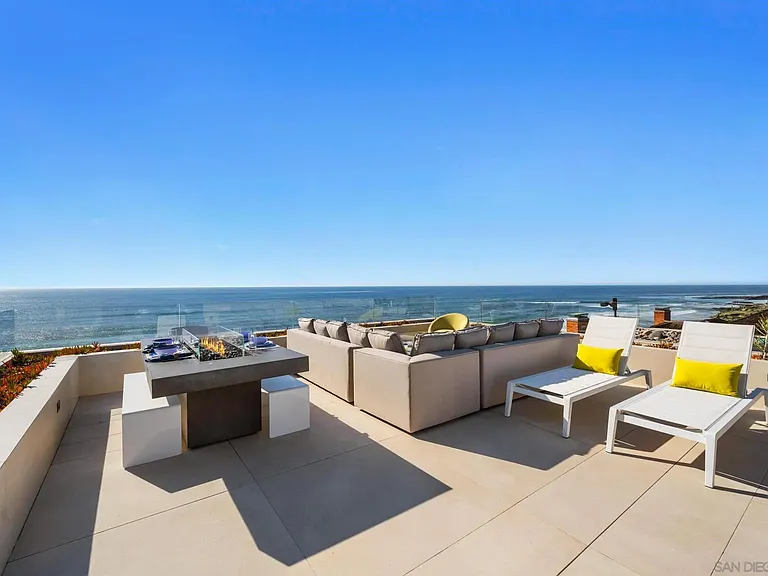 6515 Neptune Pl — Photo 40