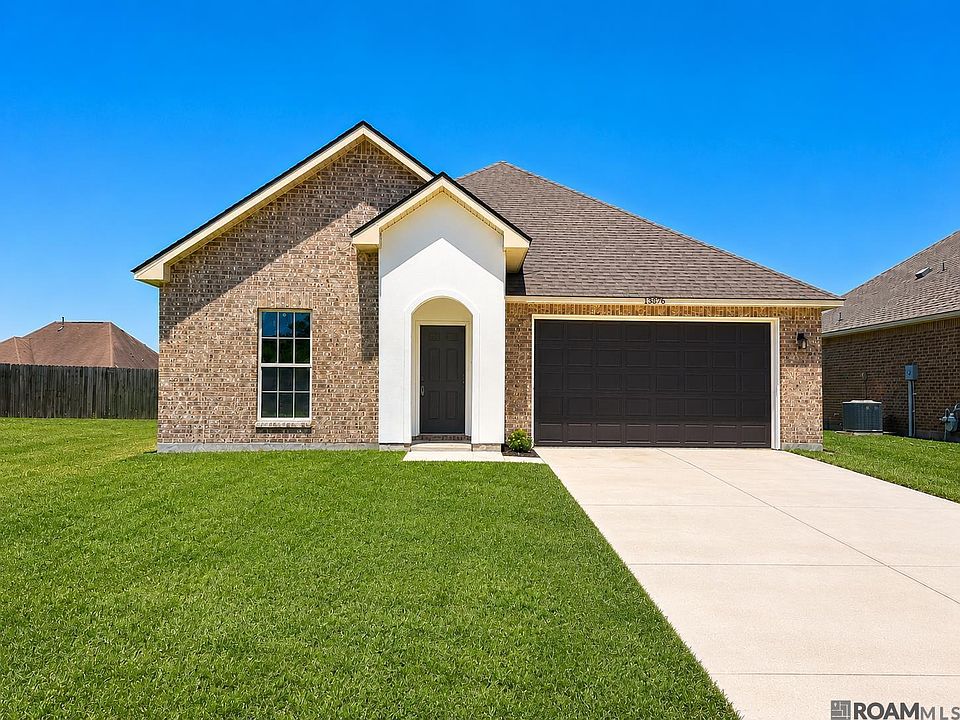 1st image of 13876 Avocado Dr