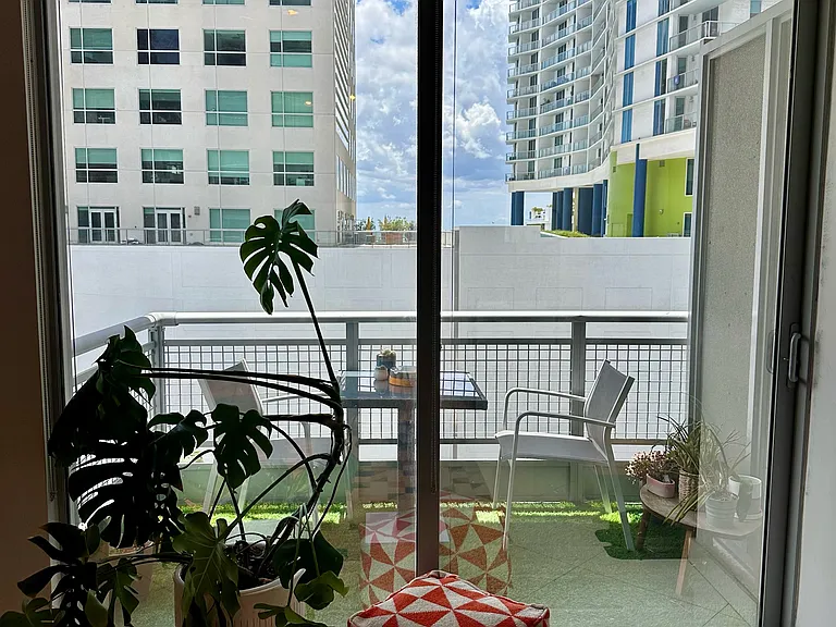 690 SW 1st Ct #1430 — Photo 4