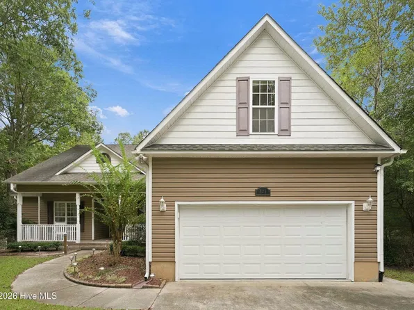 421 Riverside Lane, Stella, NC 28582