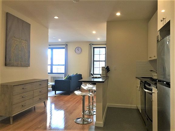 2nd image of 205 W 15th St APT 2A