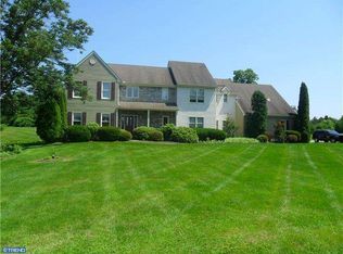 102 Croton Ct, Spring City, PA 19475